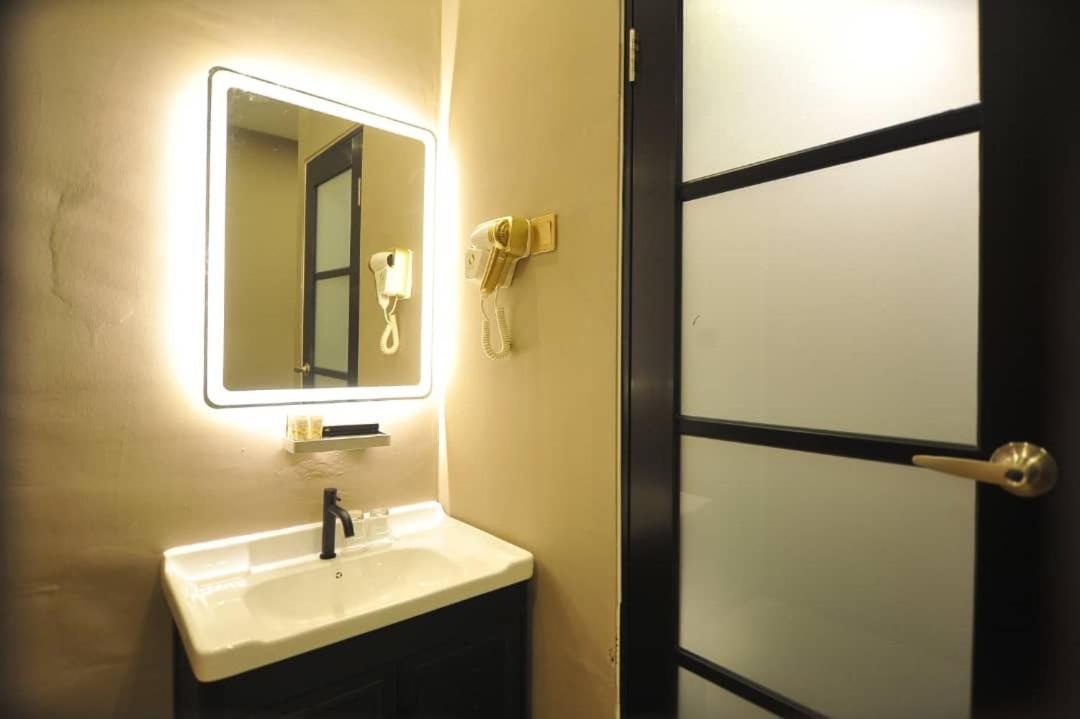 Skye Hotel Sunway Subang Jaya Eksteriør bilde